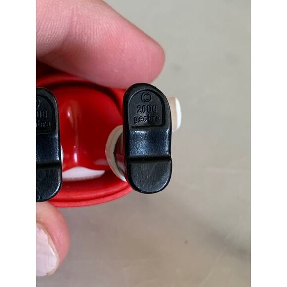 Vintage Playmobil 1986 & 2000 Santa Claus Figurines - Picture 4 of 6